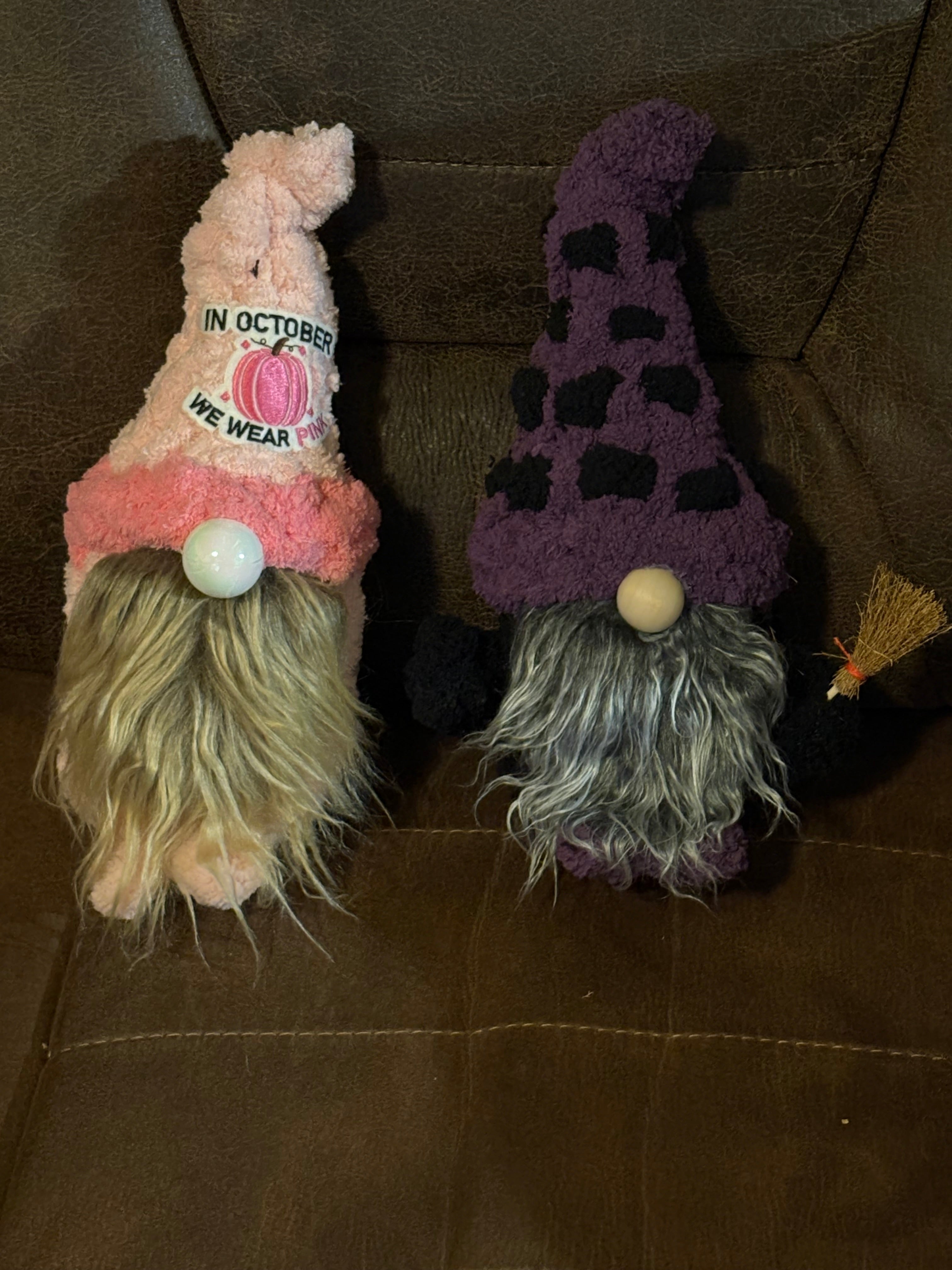 CHUNKY KNIT GNOMES