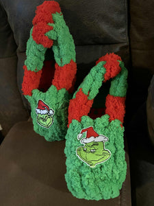 Chunky Cozy Slippers - Breast Cancer Awareness