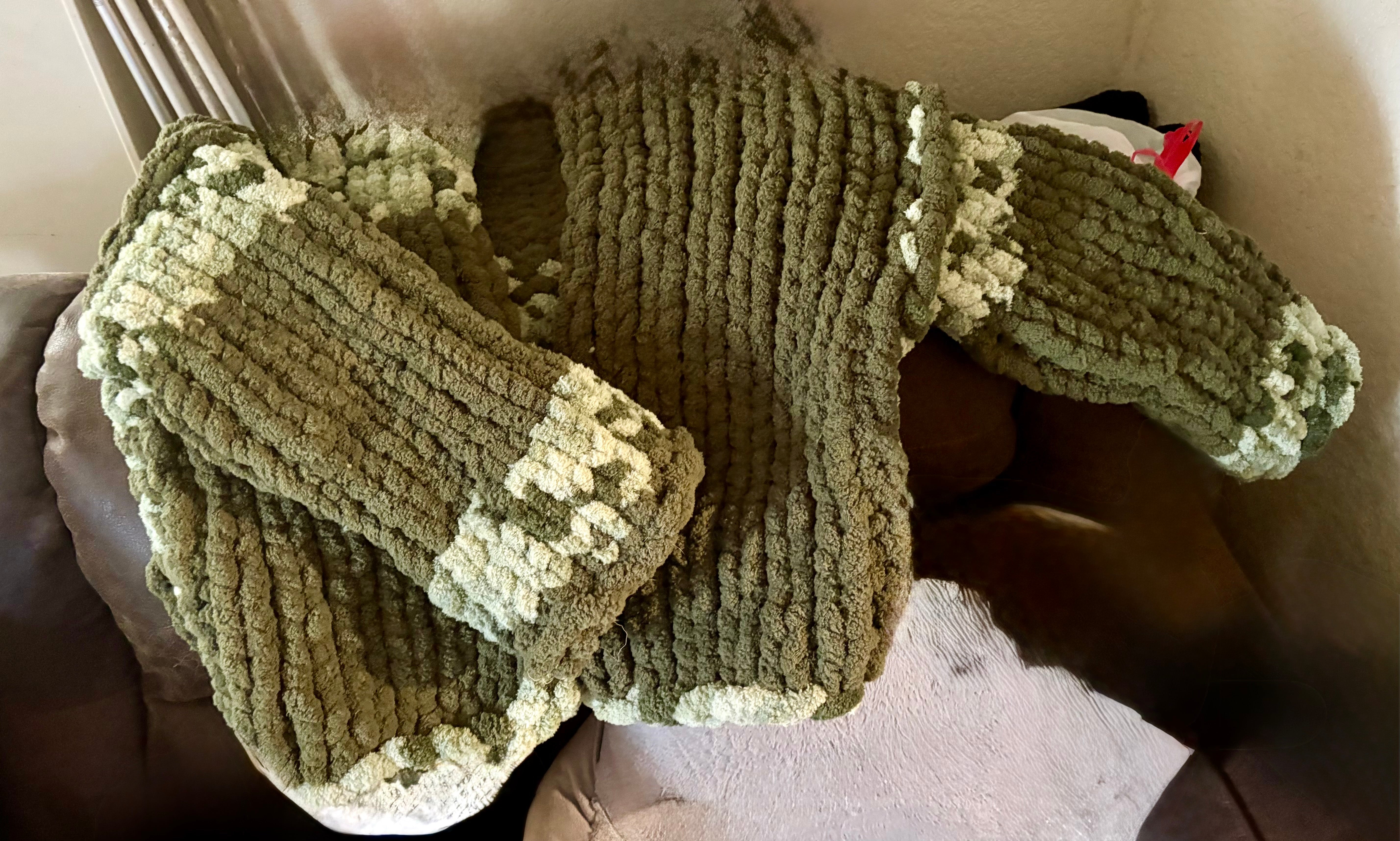 Chunky Knit Cropped Sweater